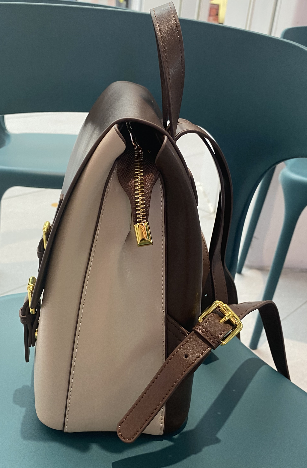 LEATHER TWO-TONE BACKPACK