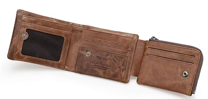 LEATHER TRI-FOLD WALLET