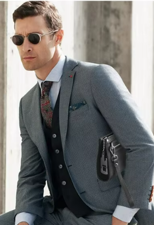 LEATHER FINGERPRINT LOCK CLUTCH / WALLET WITH STRAP